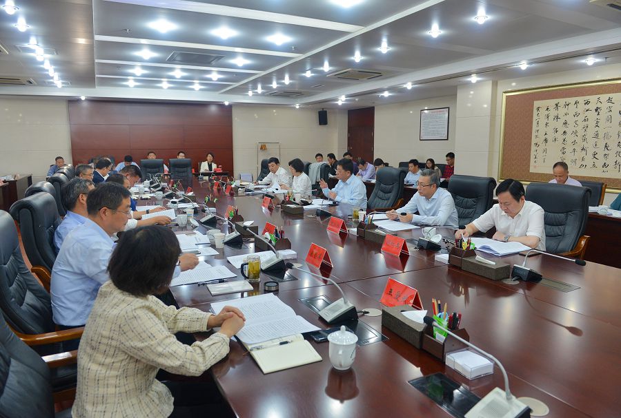 9月29日下午，市委書記魏曉明主持召開市委常委會(huì)會(huì)議 1.jpg